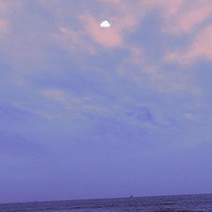 一边摸下面一边吃奶快点好难受
