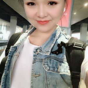 一边摸下面一边吃奶快点好难受
